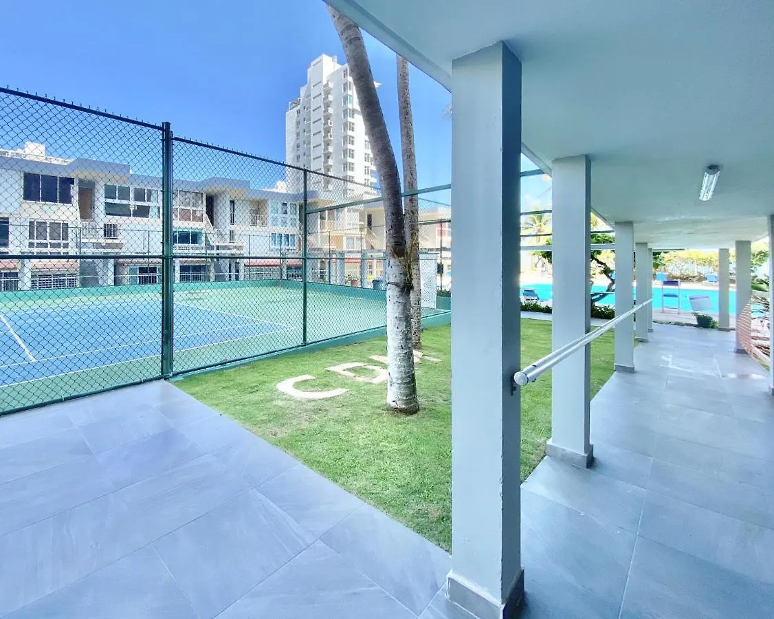 Διαμέρισμα Kasa Galicia Beachfront Studio Pool Beach Access Σαν Χουάν