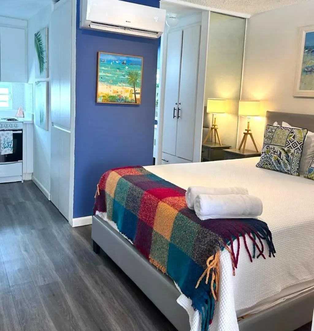 Kasa Galicia Beachfront Studio Pool Beach Access Σαν Χουάν